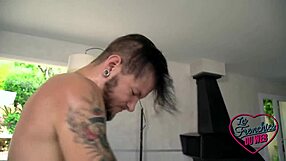 Plugins: Clara likes to have anal sex in car park