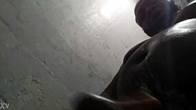 Moo dawg splashing in shower