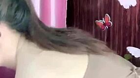 Girl Show On Webcam 01