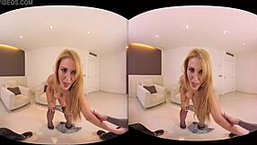 Olivia Juggs Plays with Her Pussy Underwater, Reaching Intense Orgasm.