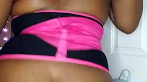 Ebony beauty Naejae shows her big ass off.