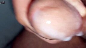 I Gave Myself a Handjob and Was Cumming Semen for Nearly a Minute