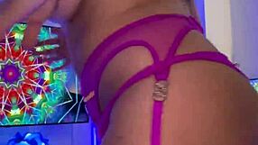 i spotted foxy teen cassidy at the office