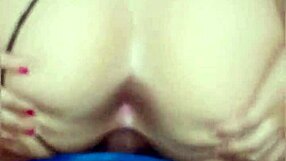 i put on lingerie in front of husband's friend, he fucks me 😈