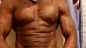 Worship that BBC! Shake your rump!