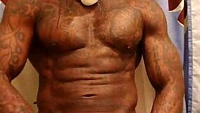 Worship that BBC! Shake your rump!