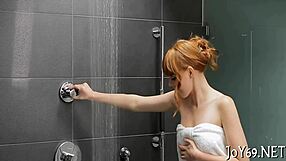 naked teen babe fingers herself to orgasm with toys in solo wet play