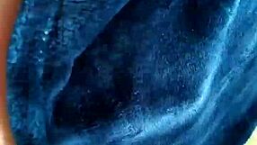 marienela shows off her big ass in casual setting