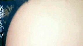 ว้าว ชอบดูดลึกหนุ่ม 18+ ตัวนี้มาก เลยให้ก้นแน่นแม้จะเจ็บ!