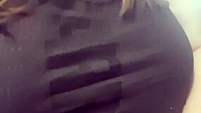 Bbw gropes her wet pussy