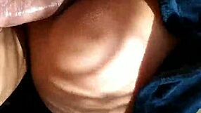 marienela shows off her big ass in casual setting