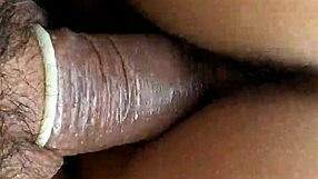 marienela shows off her big ass in casual setting