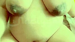 巨乳妊婦インドアラブ淫乱女が君のチンポでハードファック待ち