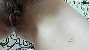 젊은 남편, MILF 안젤라 얼굴과 가슴에 뿌려