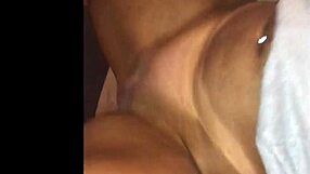 Making my girlfriend squirt in the car!