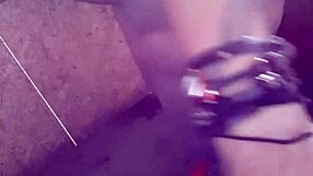 botando minha boquinha quente para mamar e tira leitinho desses putos casados gostosos