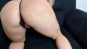 i filmed my girlfriend brenda loyola in lingerie showing her ass