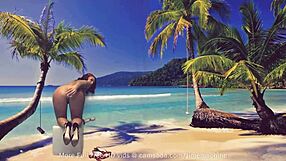 Curvy Amateur Teases With Glass Dildo On Webcam