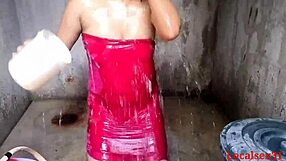 girl fucks in bathroom for first time webcam