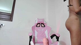 On the topic: Young Asian webcam performer’s sensual show