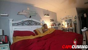 Watch this mature milf's pussy get filled with cum?