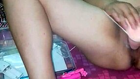 Pornstar Poosoo Shows on Mobile