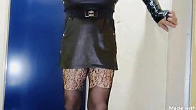 Amateur shemale miyuki plays with toys in emotional asian scene