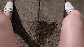 Ting-Xuan Shemale Outdoor Peeing Compilation