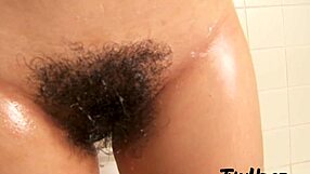 中国人売春婦がソロクリップでパフォーマンス