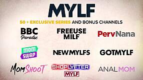 Melody mynx enjoys thirsty chats with big dicks