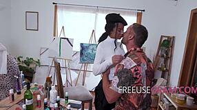 Artist Freeuses Biggest Fan While Assistant Handles Chores - Ameena Green Moans