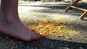 aria nicole paints her tootsies while sucking dirty feet in solo fetish