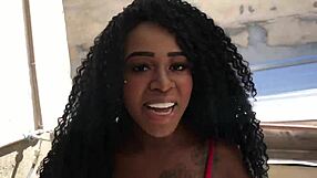 Daytime fucking in the laundry, see what happened in the red.