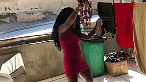 Daytime fucking in the laundry, see what happened in the red.