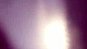 Alix Lynx Boldly Masturbates In The Shower