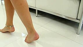 Bailey Brooke Spread Legs Railed By Step Bro