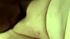 how many licks does it take to get to the center in a tootsie pop