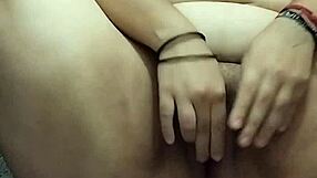 Come, I want to feel you in my big pussy