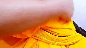 I saw a sexy bhabhi in saree in West Bengal