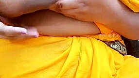 I saw a sexy bhabhi in saree in West Bengal