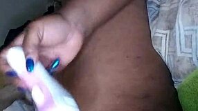 I watch the ebony bonnet working hard