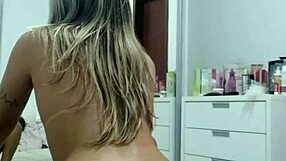 Wow! Playing with My Hot Girlfriend Bruna Carlos Using Buttplug!