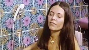 Hektisches Ficken mit Patricia Rhomberg in retro Hardcore-Action