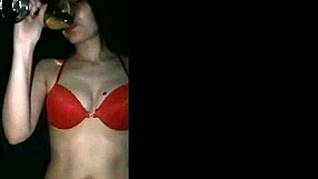 Indian newbie with huge arse loves to fuck her asshole as well as a blowjob after the game