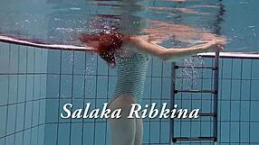 Tight Pussy Babe Salaka Ribkina Swims Underwater in Sexy Display