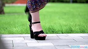 Wow, teen beauty maria gets banged hard by huge cock!