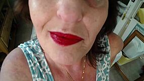 I Didn't Have Money For The Gardener, So I Paid Him With A Passionate Blowjob And Creamy Finish