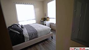 Cock Addict Cougar Stepmom