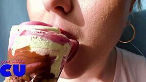 Sexy Babe Sucks Ice Cream Suggestively Like A Cock