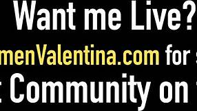 Lesbian Lover Carmen Valentina Eats Pussy With Kate England